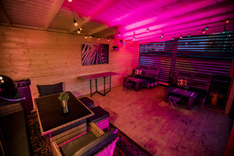 Loft Vinyl Terrace с мангалом и двориком с верандой