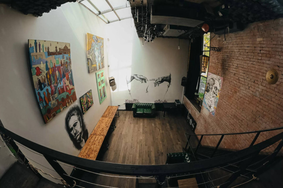 StreetArtLoft - 2х ярусный лофт с приватной верандой 60м2