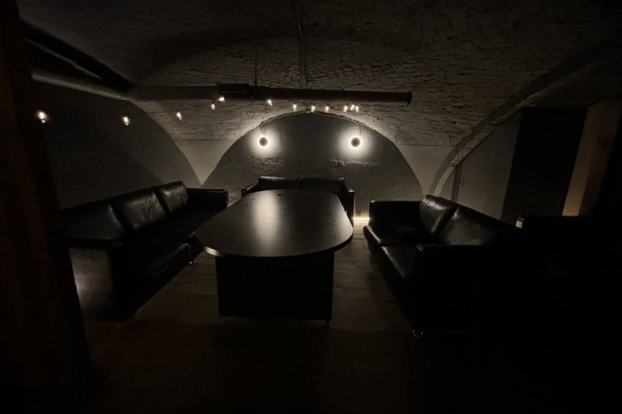 Underground lounge