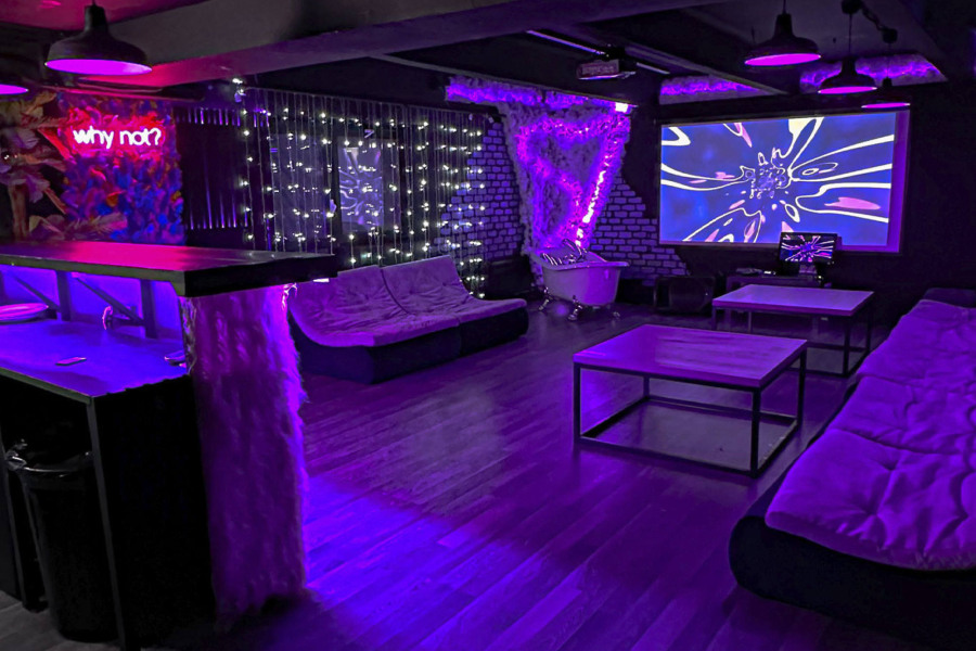 LOFT FOR PARTY